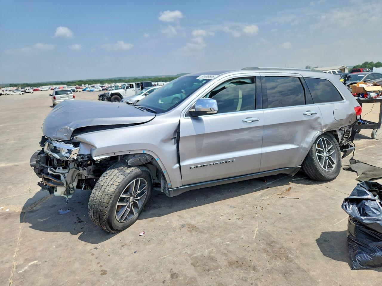 2018 Jeep Cherokee — All Over — aukcja Copart tx - dallas - 1