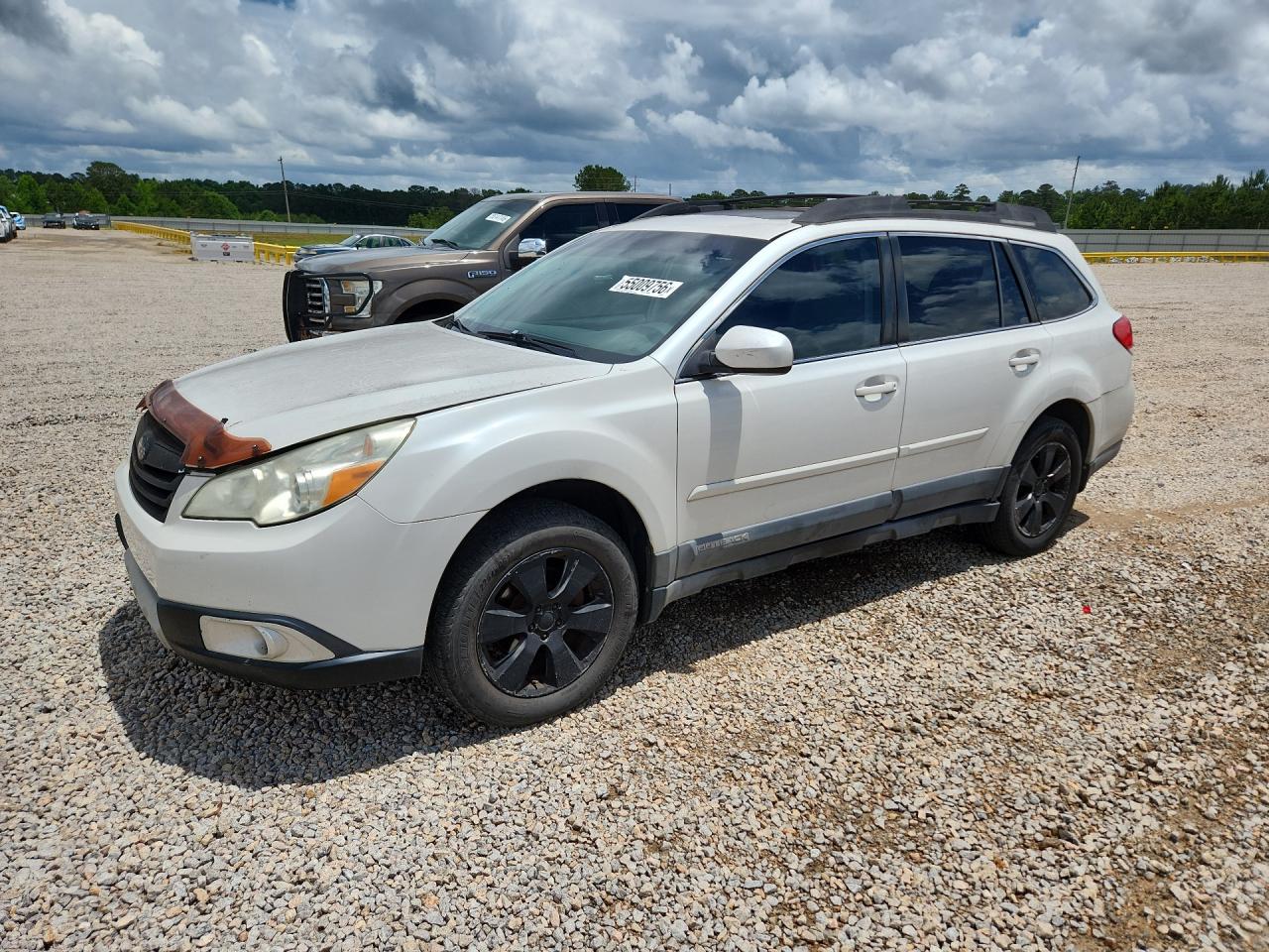 2011 Subaru Outback — Normal Wear — aukcja Copart al - cusseta - 1