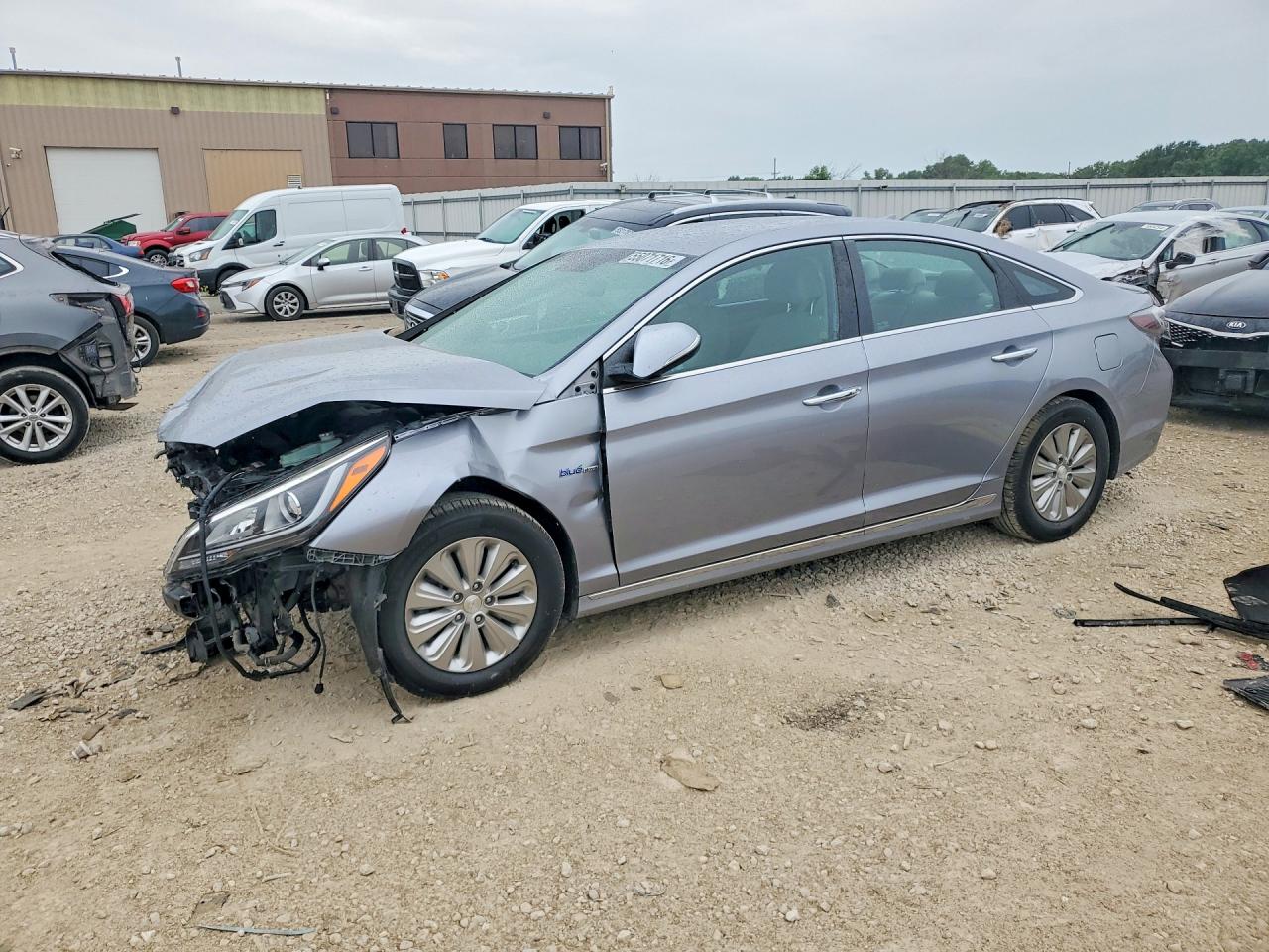 2016 Hyundai Sonata — Front End — aukcja Copart ks - kansas city - 1