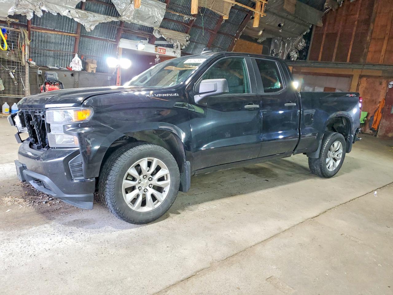 2020 Chevrolet Silverado — Front End — aukcja Copart amstd, 5915 ny-30, amsterdam ny 12010 - 1