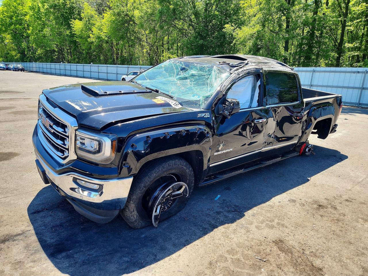 2018 GMC Sierra — Side — aukcja Copart nj - glassboro east - 1