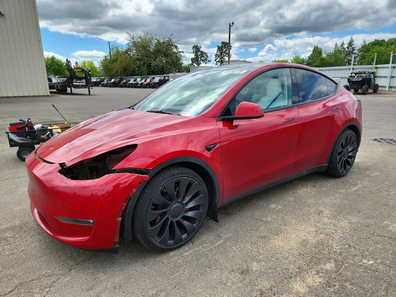 2023 Tesla Model Y — Front End — aukcja Copart or - portland south - 1