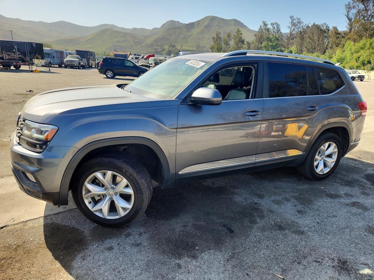 2018 Volkswagen Atlas — Front End — aukcja Copart santa paula sublot, 1028 mission rock road, santa paula ca 93060 - 1
