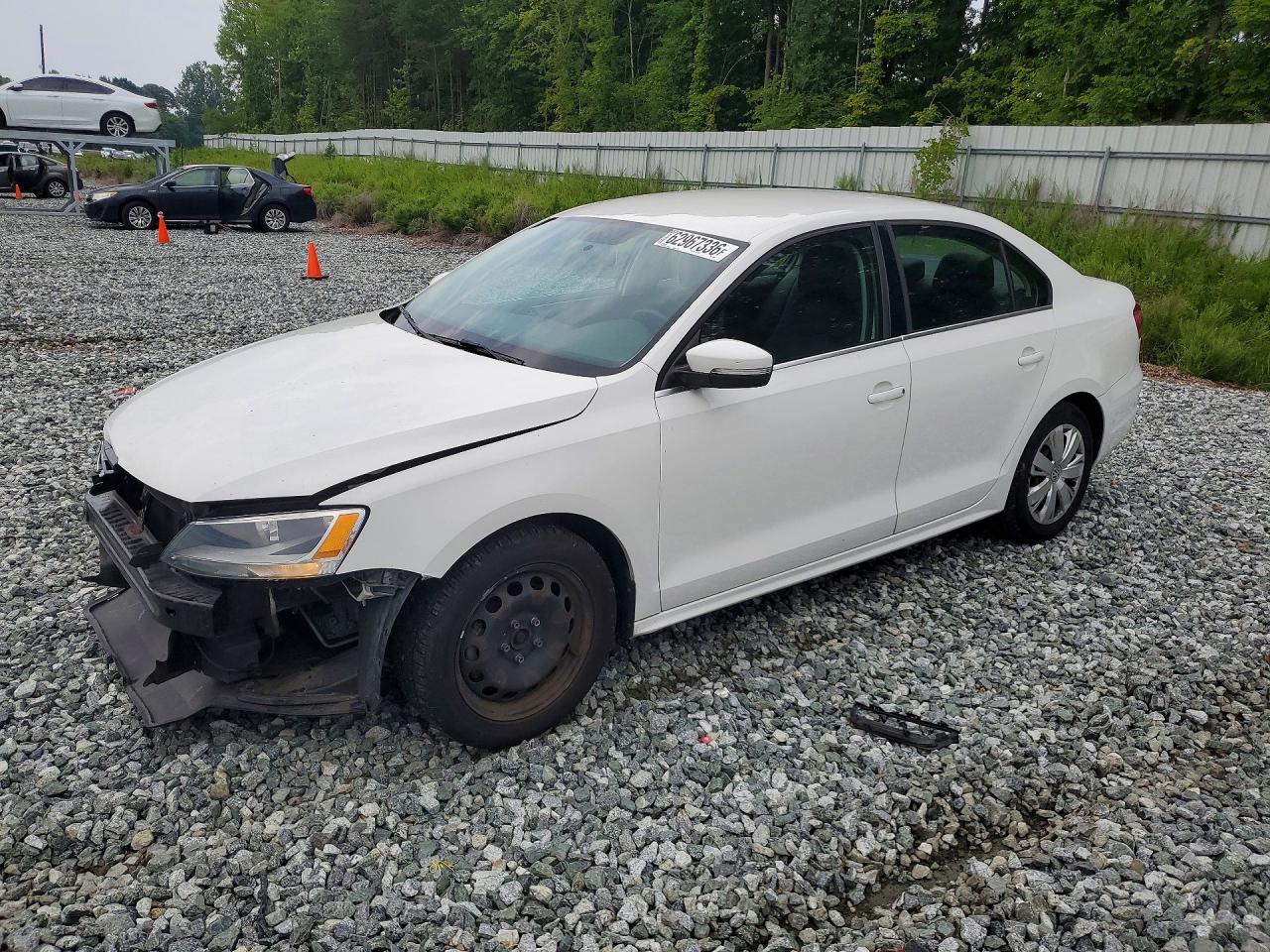 2013 Volkswagen Jetta — Front End — aukcja Copart mebane sublot 2, 1845 u.s. 70, mebane nc 27302 - 1