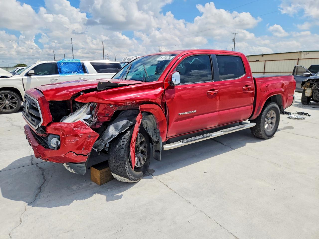 2017 Toyota Tacoma — Front End — aukcja Copart tx - ft. worth - 1