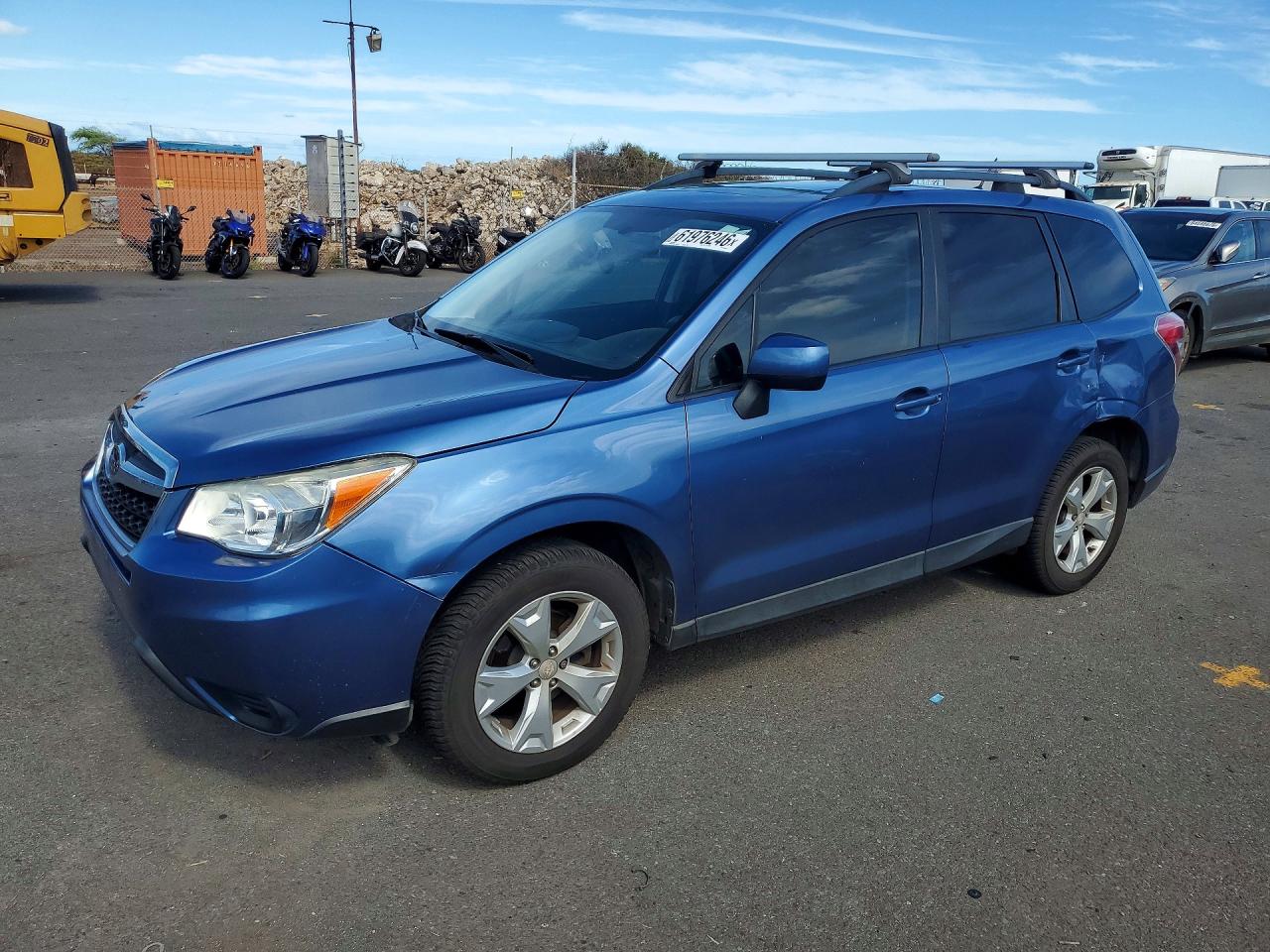 2015 Subaru Forester — Rear End — aukcja Copart hanua sublot, 918 hanua street, kapolei hi 96707 - 1