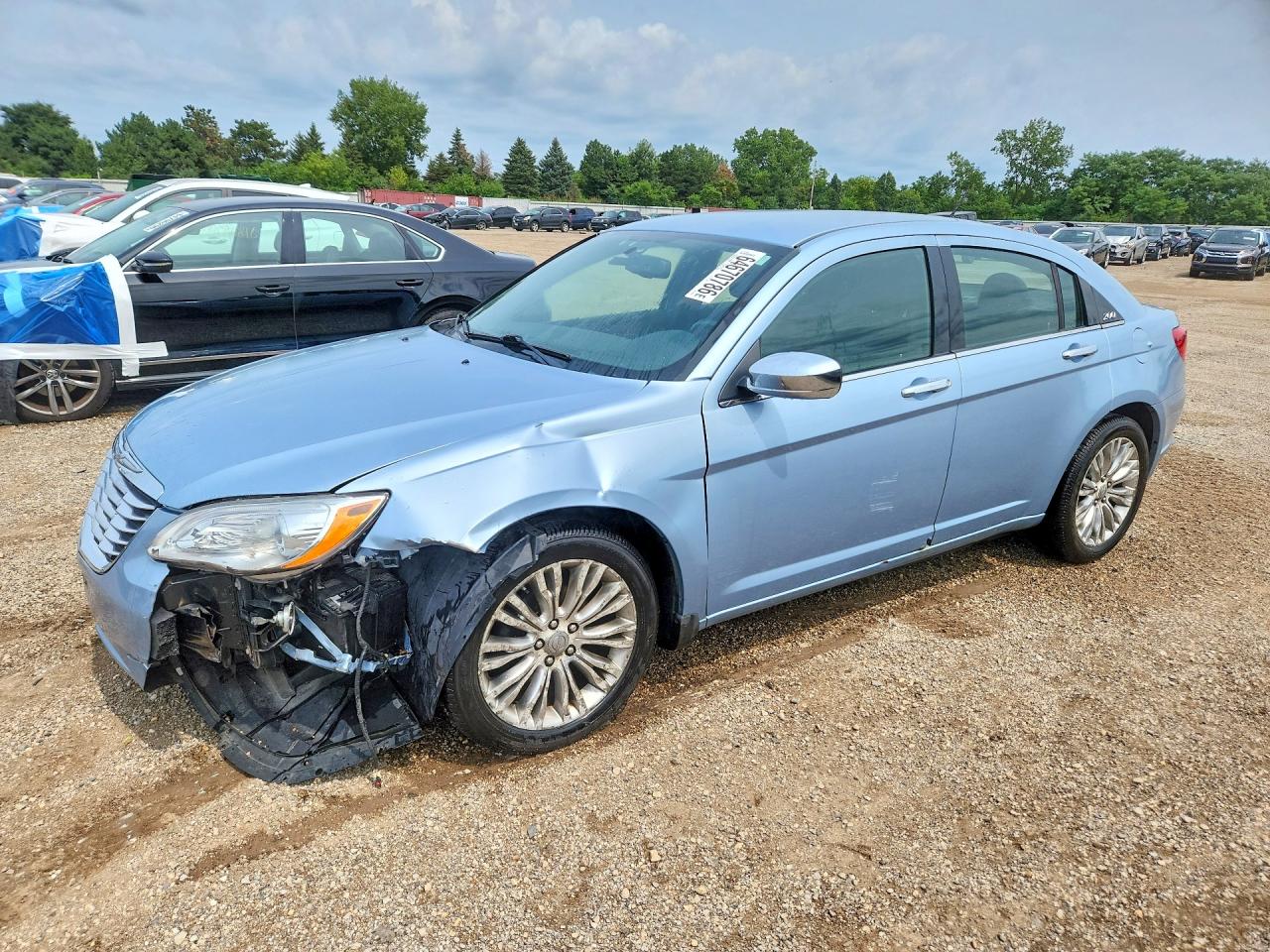 2012 Chrysler 200 — Front End — aukcja Copart il - chicago north - 1