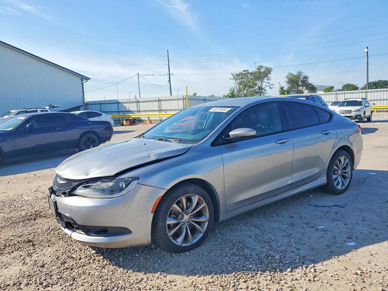 2015 Chrysler 200 — Front End — aukcja Copart ia - des moines - 1