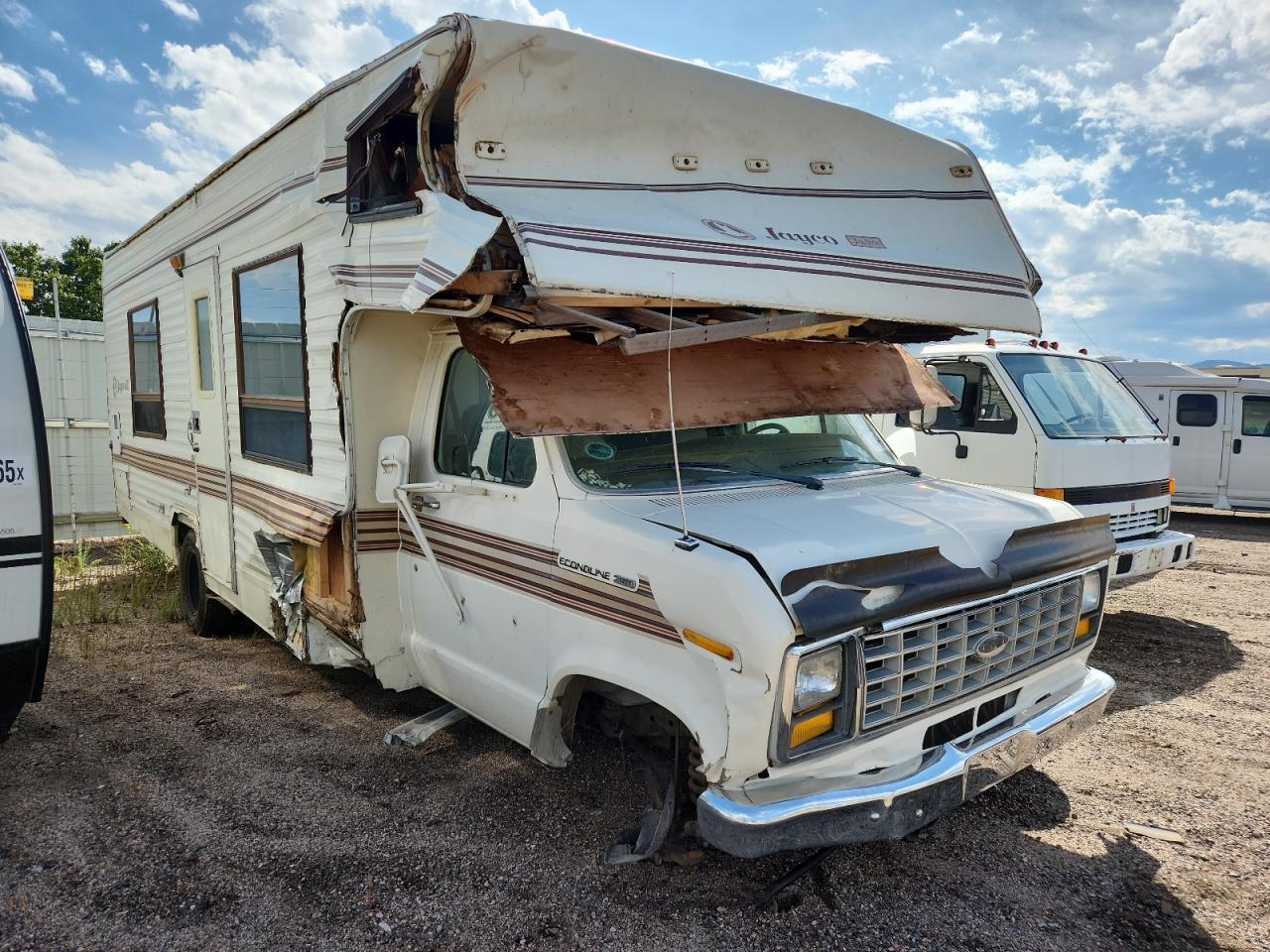 1988 Ford Econoline — Front End — aukcja Copart co - denver south - 1