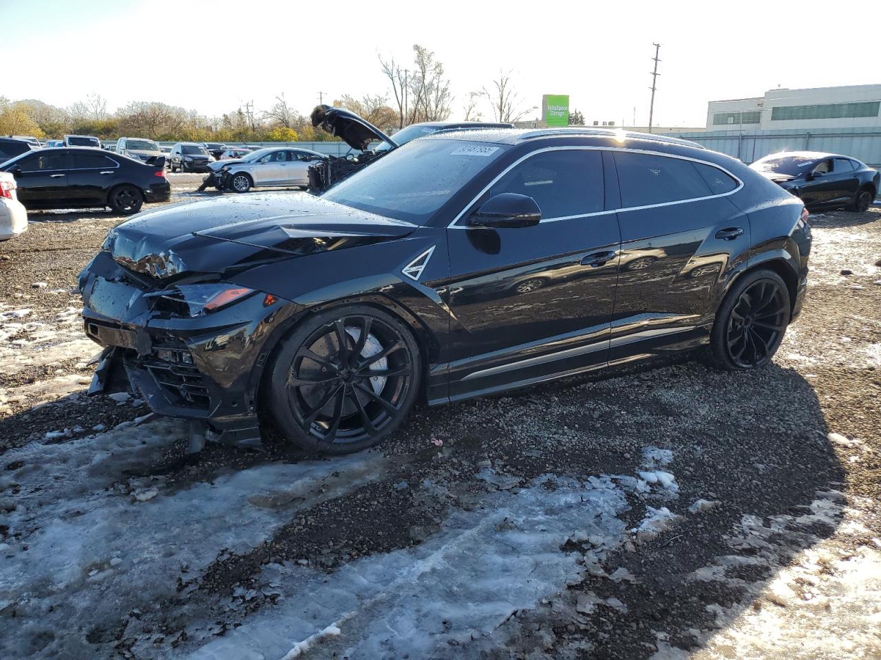 2020 Lamborghini Urus — Front End — aukcja Copart 81hts, 1010 east sauk trail, chicago heights il 60411 - 1